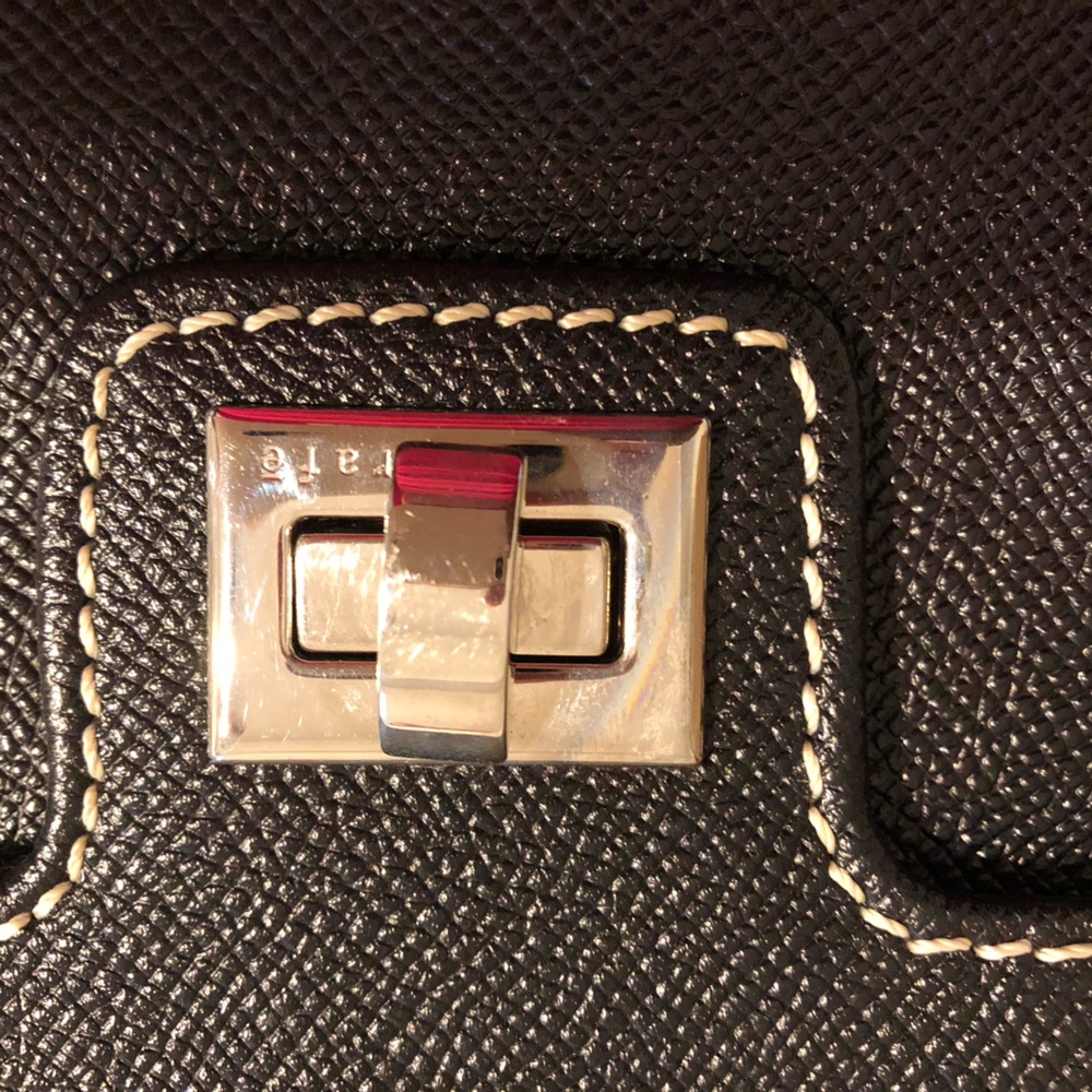 Rafe wristlet - Picture 2 of 4